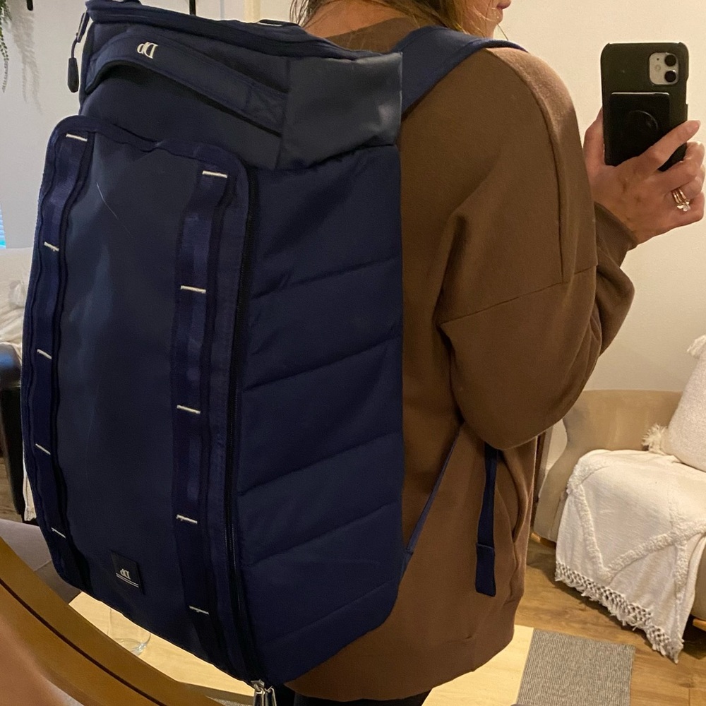 blue db hugger backpack